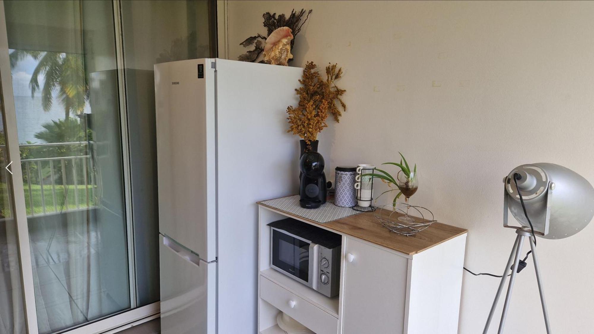 Grand Studio De 41 M², Vue Mer Et Jardin Tropical. Le Gosier  Room photo